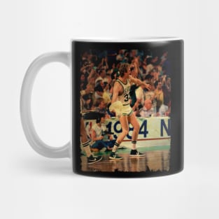 Larry Bird - Vintage Design Of Basketball Mug